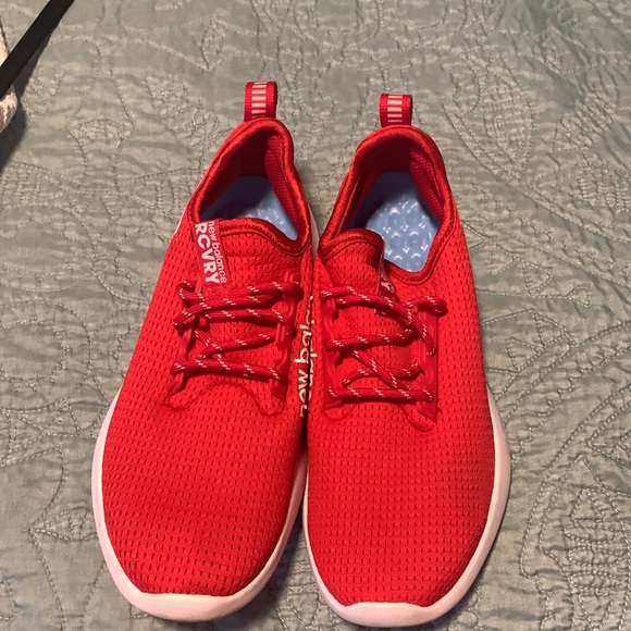 COPY - Tennis shoes - Picture 2 of 3